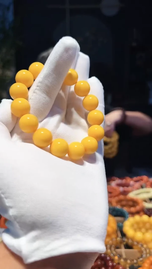 未镶嵌蜜蜡手串14+暴力黄