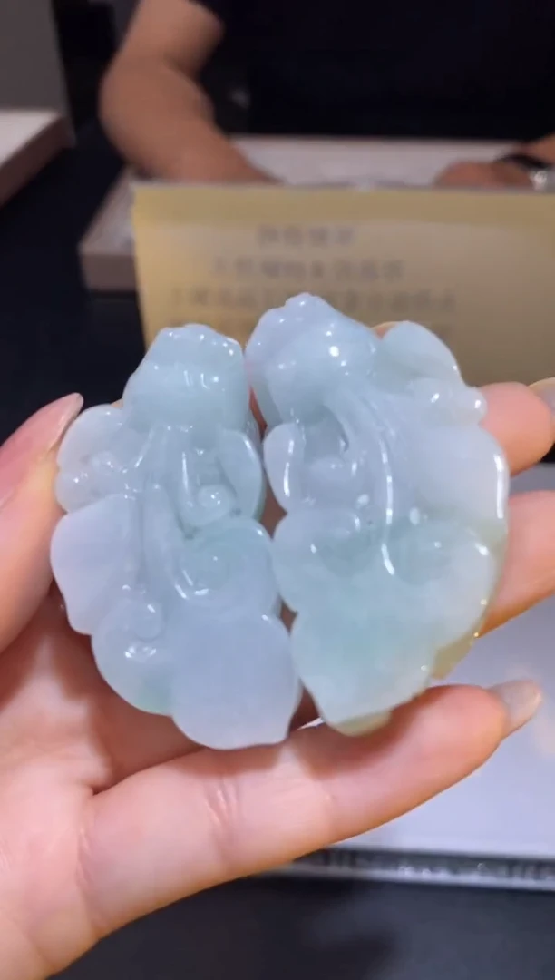 颈饰未镶嵌翡翠40385