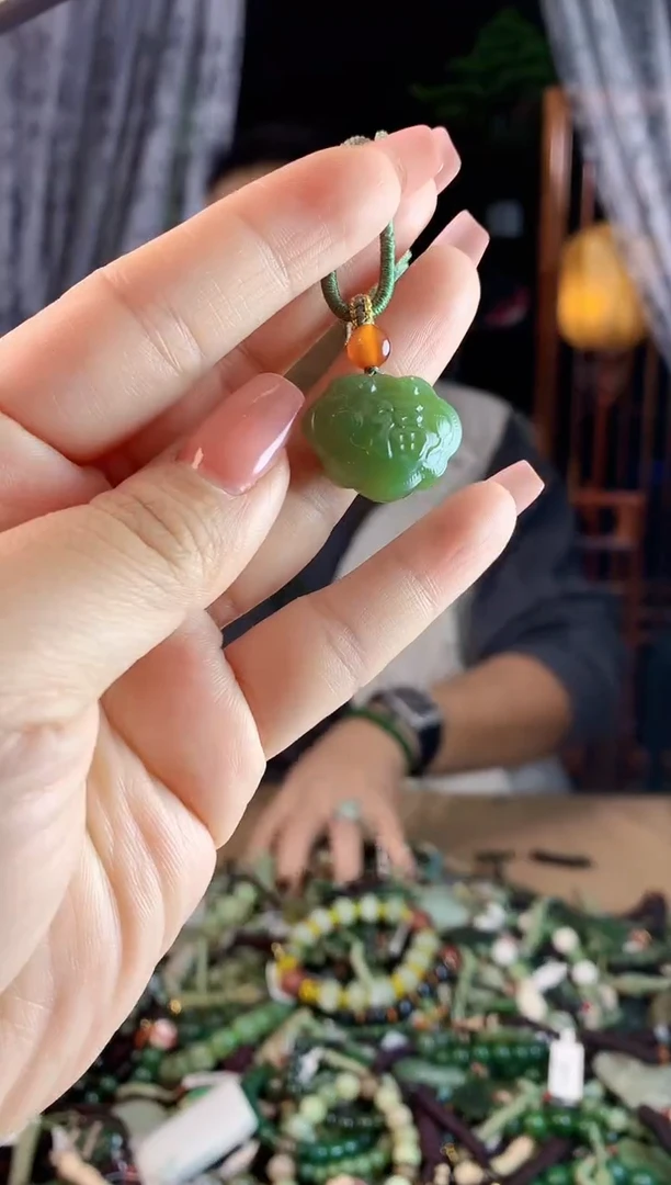 【闪购商品】和田玉挂件未镶嵌多样性发货拍一发一