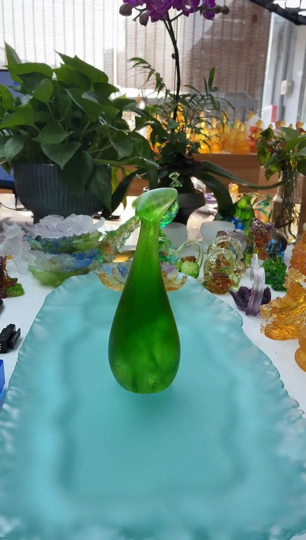 手工艺品琉璃绿色小鹿茶宠摆件15.5公分冰冻烧