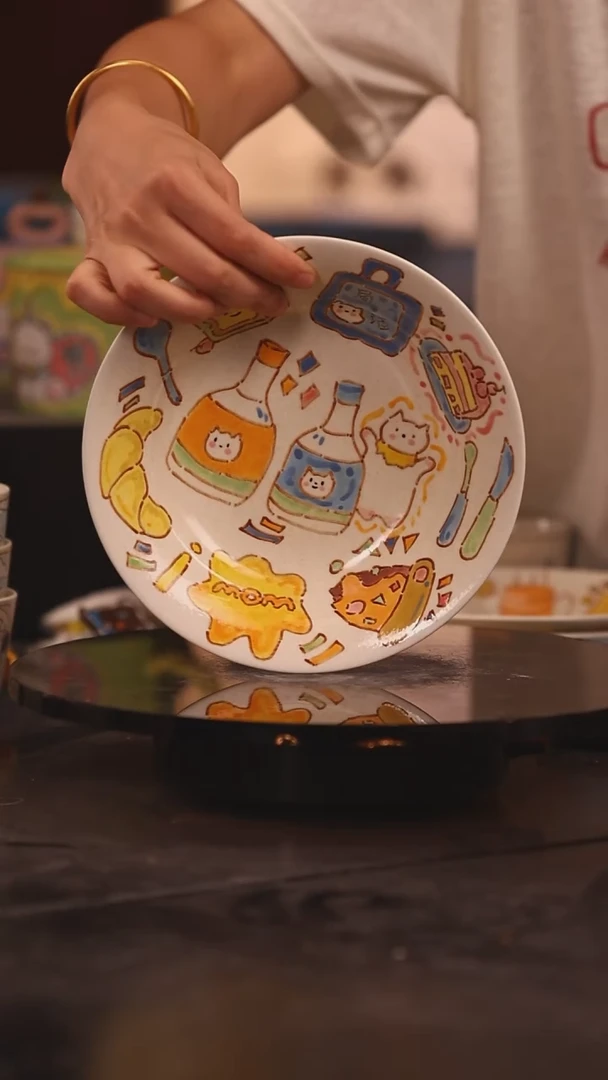 景德镇可爱设计师款陶瓷