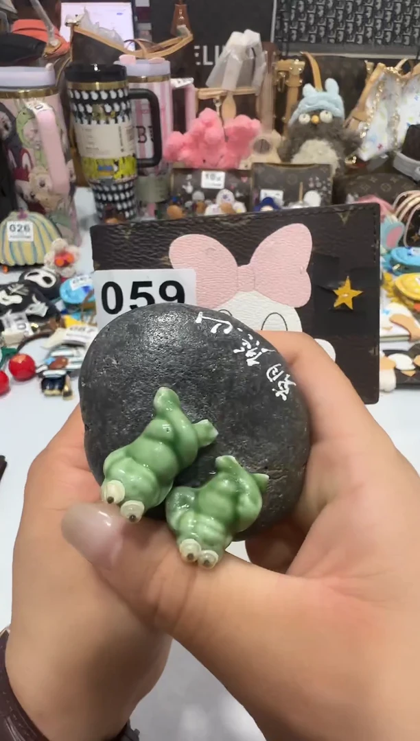 瓷片七天无理由退换货