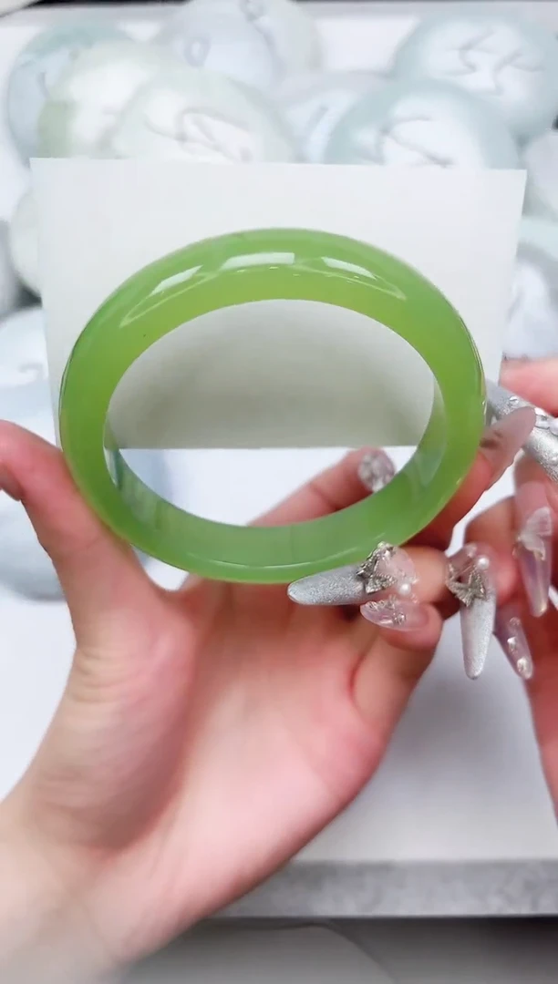 石英质玉手镯未镶嵌320-60.2