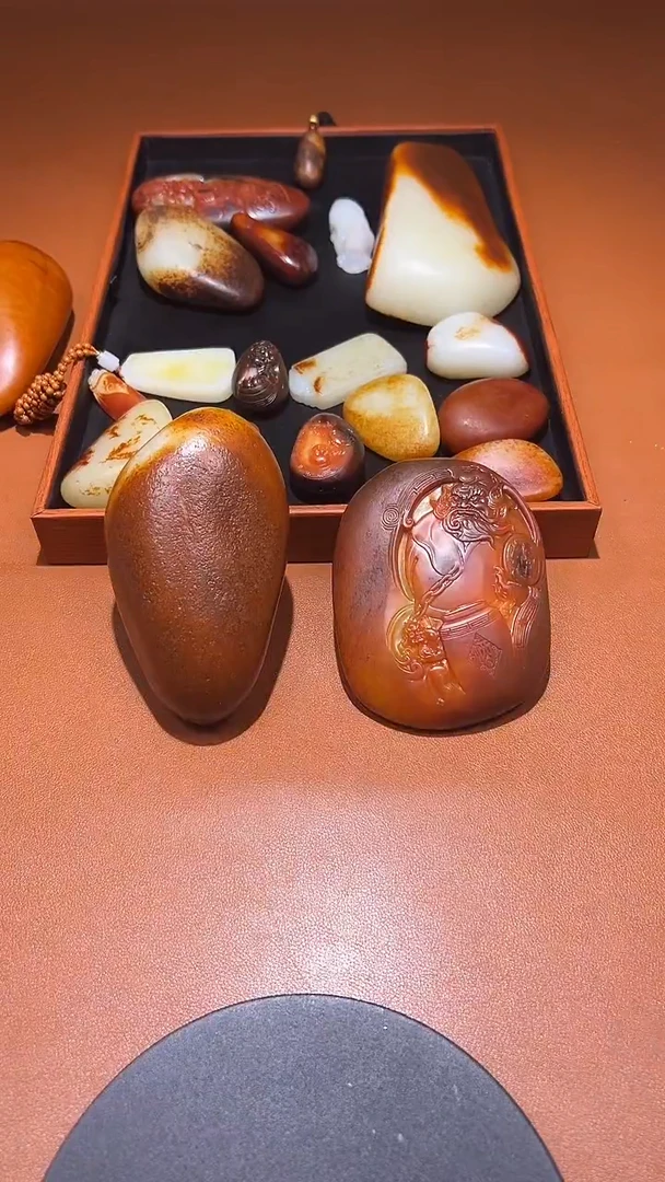 未镶嵌和田玉把件旭****。和田玉