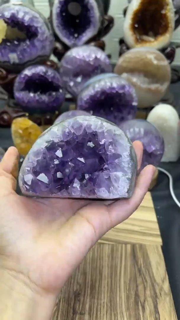 未镶嵌大型摆件（非配饰）紫晶302号摆件