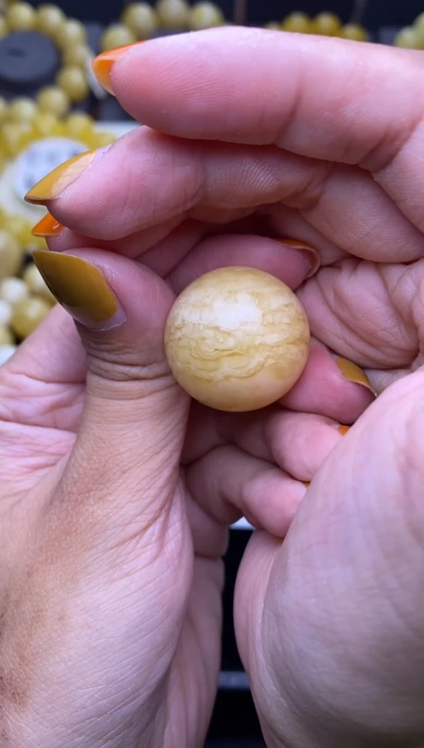 未镶嵌琥珀裸石 大小姐珠宝42