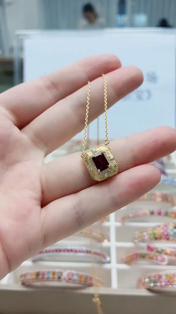 银S925镶嵌项链石榴石105ZB1114产品一个（多样性）