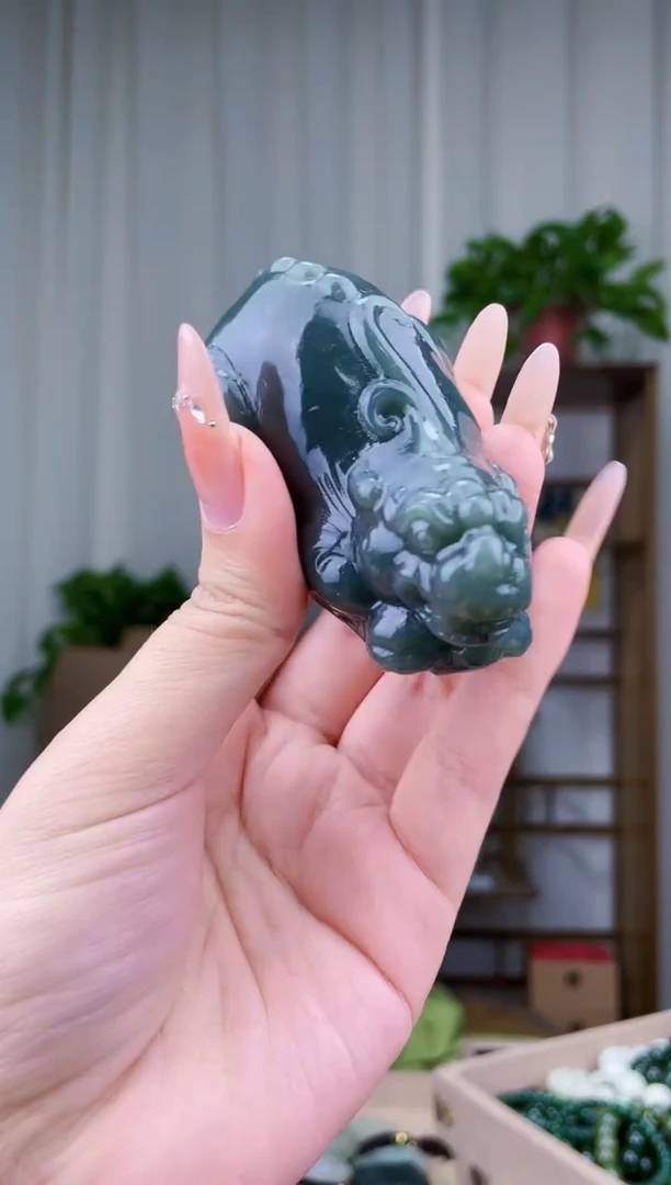 和田玉未镶嵌挂件拍一发一，多样性发货！