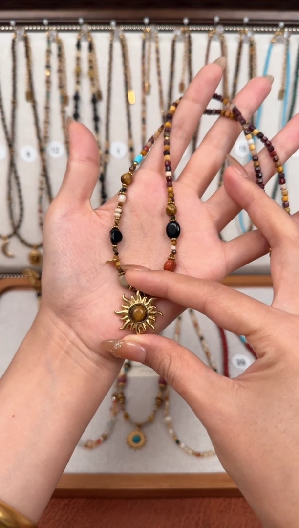 项链钛钢石英质玉长蘑菇换吊坠