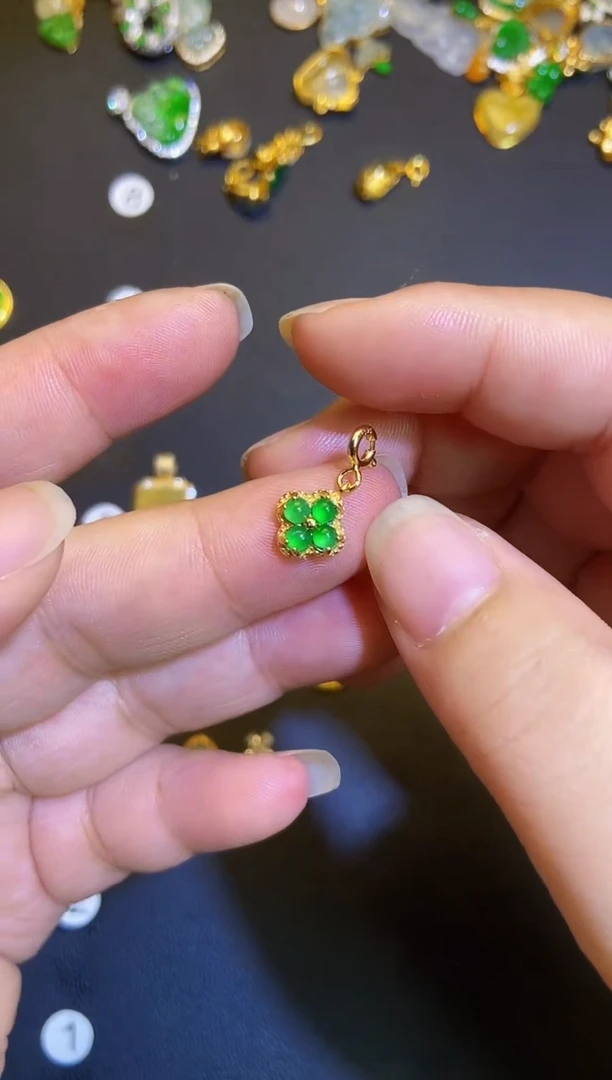 吊坠(不含链)银S925镶嵌翡翠1