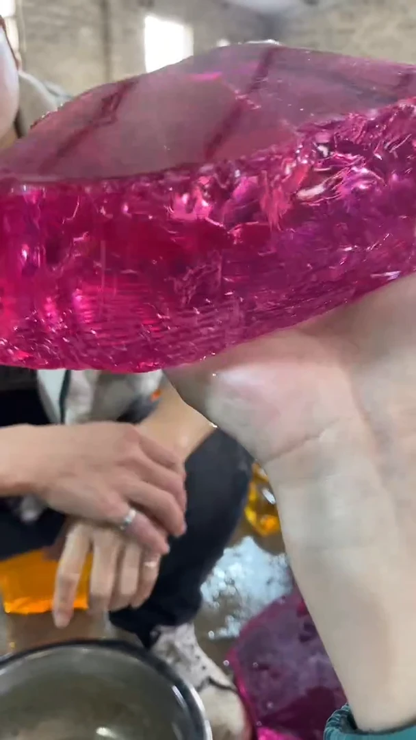 新疆托帕石原石摆件