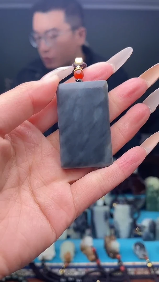 未镶嵌和田玉挂件1