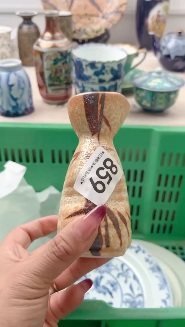 瓷片如**笑859