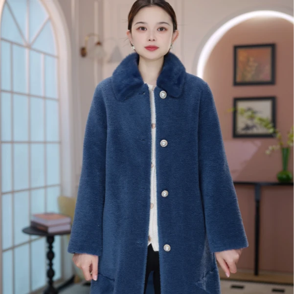 佐尔美纯色洋气百搭修身显瘦羊剪绒羊毛秋冬大衣外套E94YJ52-0111