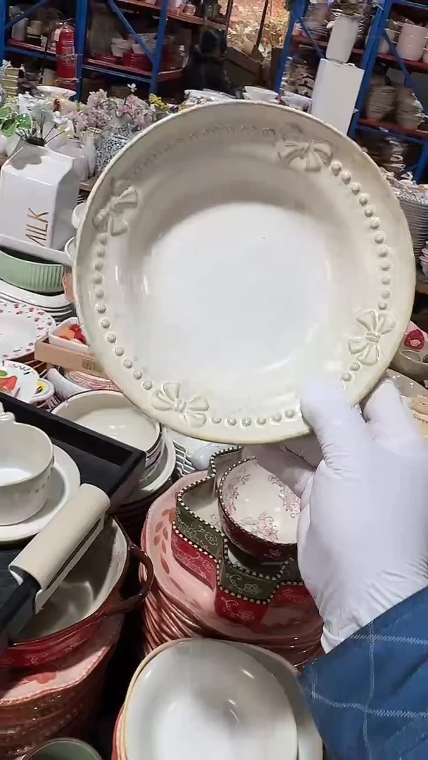 陶瓷草帽碗蝴蝶结 微瑕凑满20元包邮