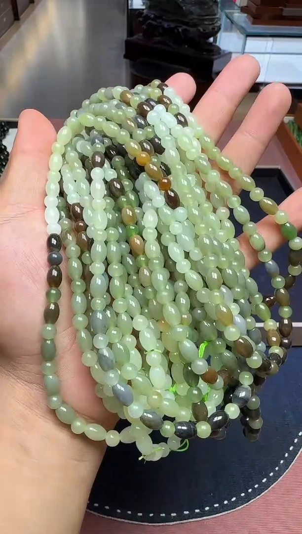 未镶嵌和田玉挂件【陆1104】216 7023 多样性发其一