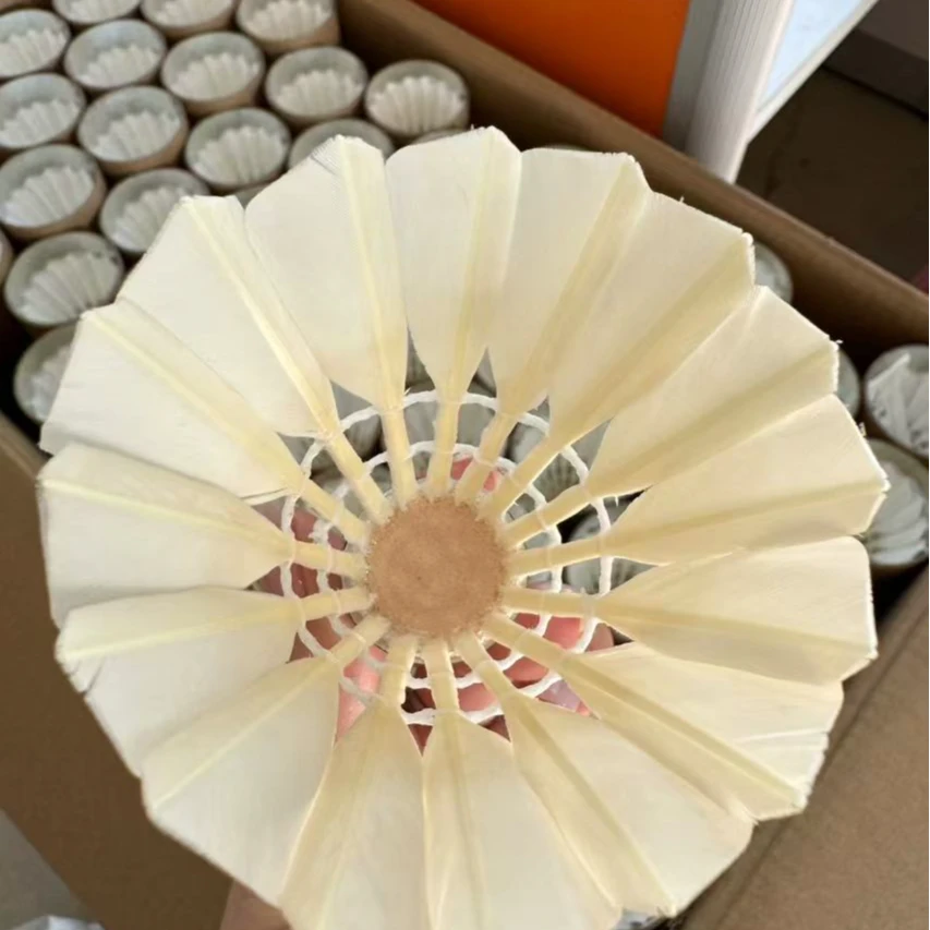 奥羽耐打稳定羽毛球高性价比训练比赛用球