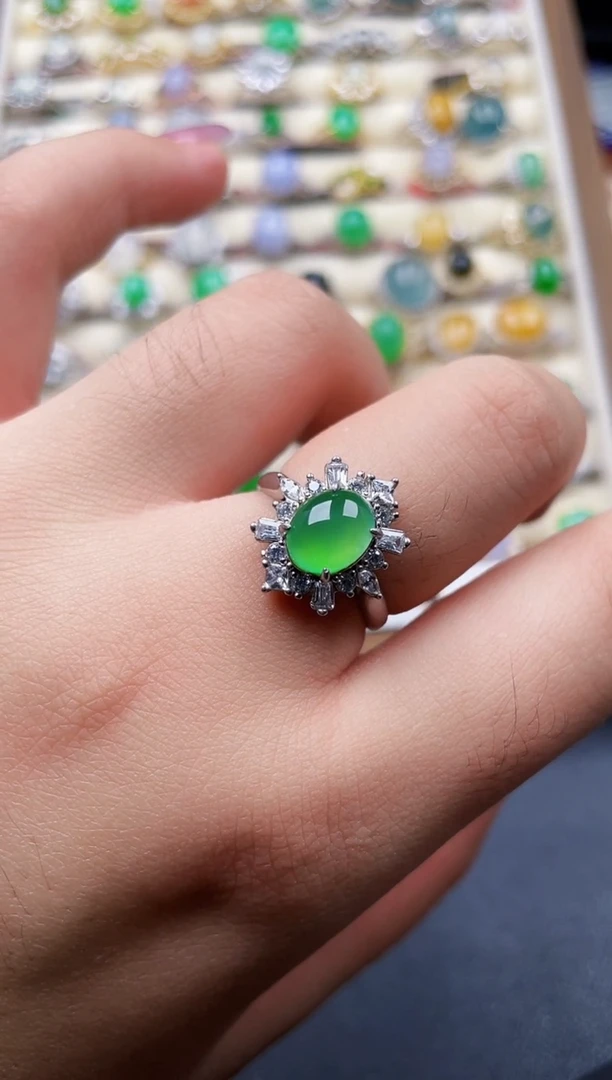银S925镶嵌戒指翡翠?****?1