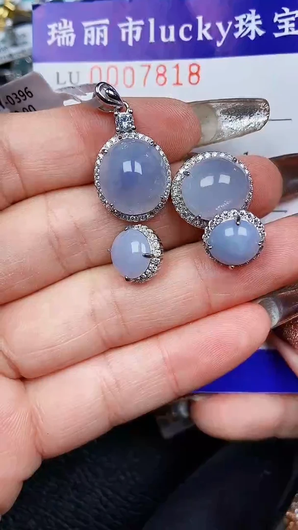 颈饰银S925镶嵌翡翠7818