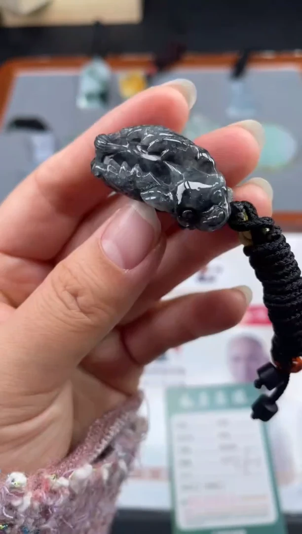 【闪购商品】定制翡翠未镶嵌01-17HDJT0133513