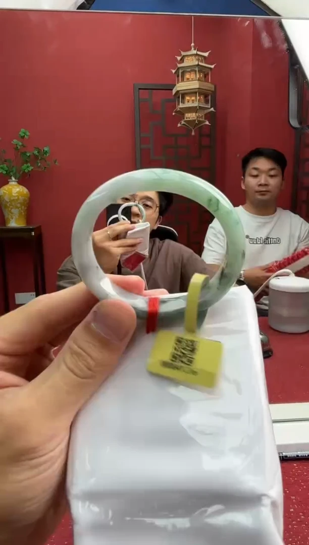 未镶嵌手镯（贵妃镯）翡翠翡翠手镯12