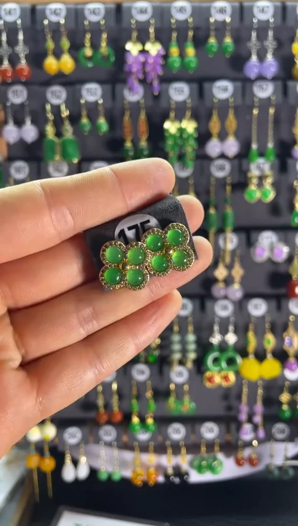 【闪购商品】翡翠耳饰银S925镶嵌175....