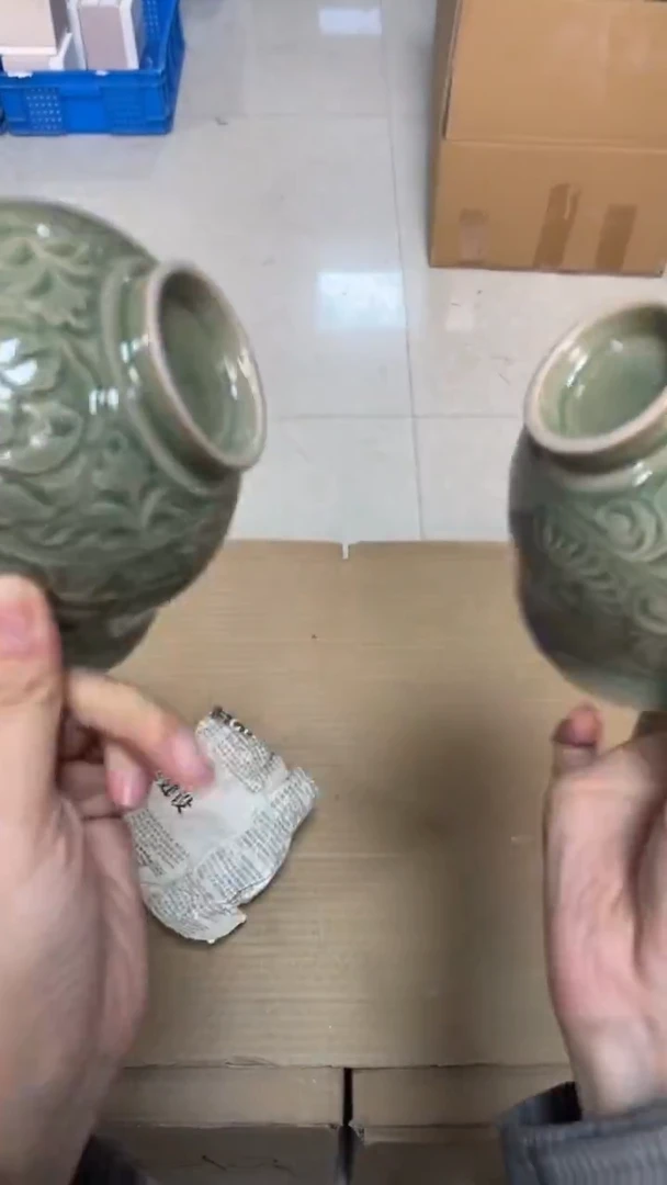 陶瓷纯手工秘色刻花碗（一个）纹饰随机发