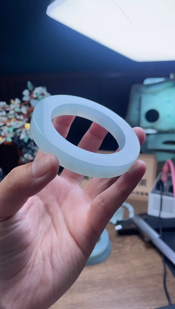 【闪购商品】定制翡翠手镯未镶嵌定制