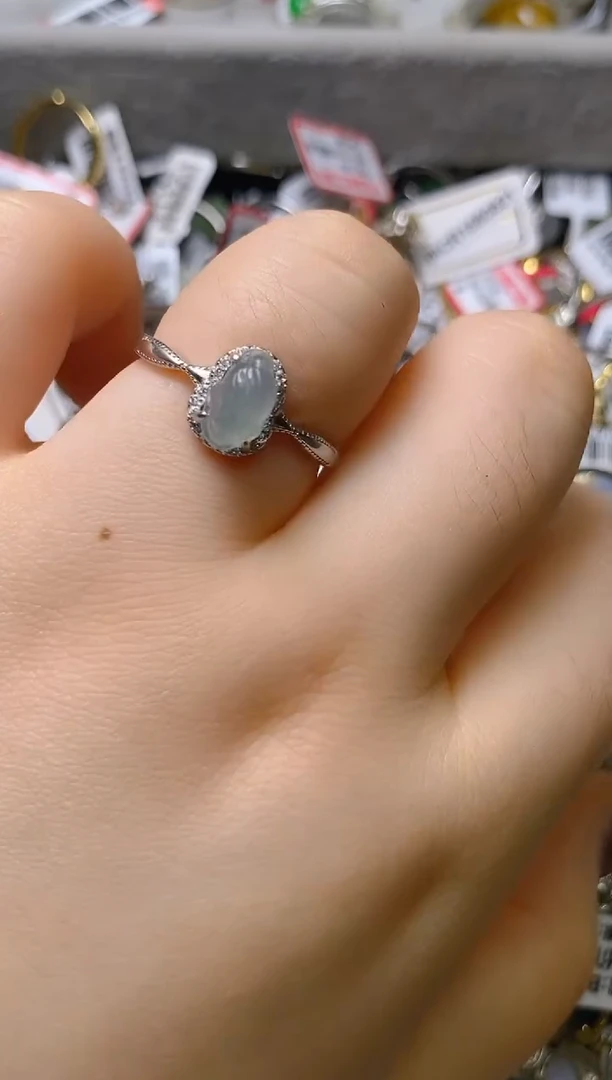 银S925镶嵌戒指翡翠百内无证书