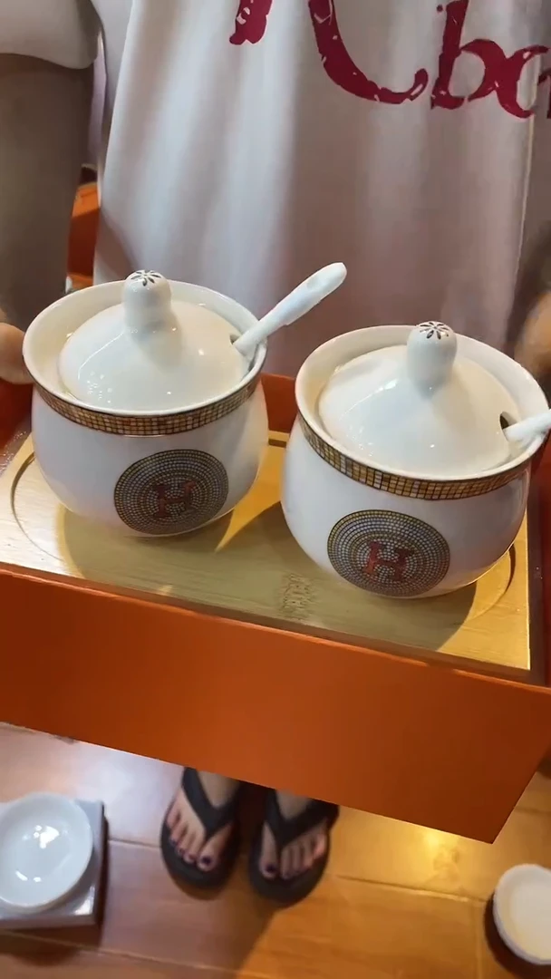 杯鸿辉家品牌瓷器，京东包邮！