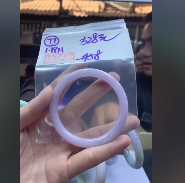 定制翡翠未镶嵌毛货需精细抛光77手镯58+528元+拍一发一