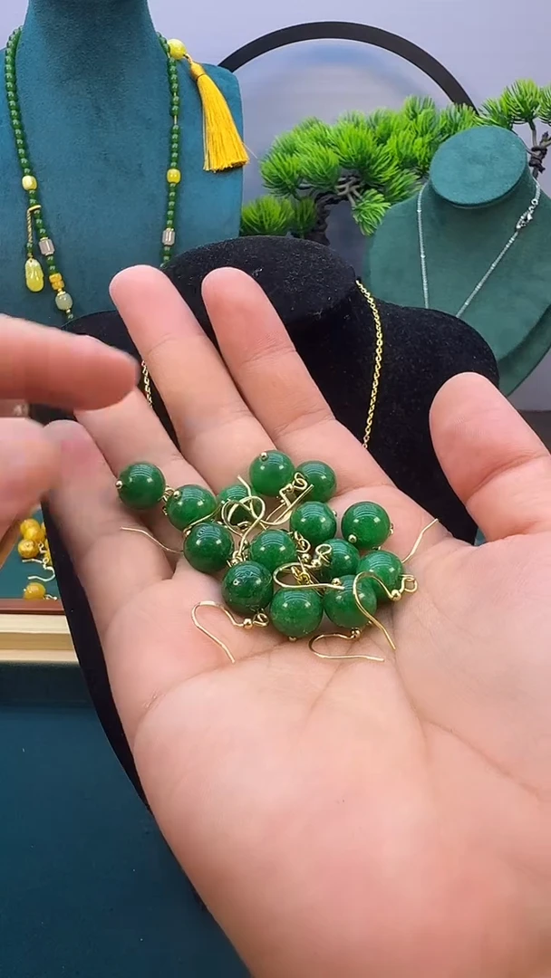 翡翠14K金镶嵌耳饰E02