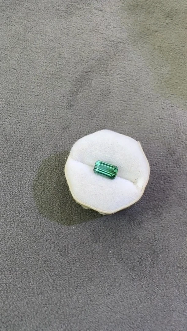未镶嵌珠宝半成品碧玺1ct