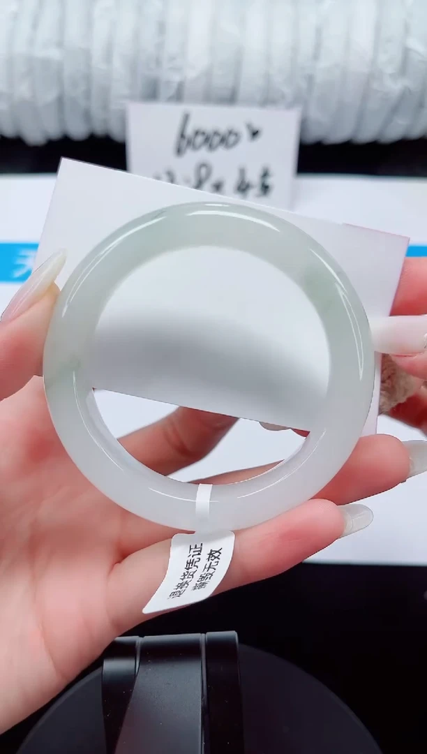 未镶嵌手镯石英质玉121-53/54