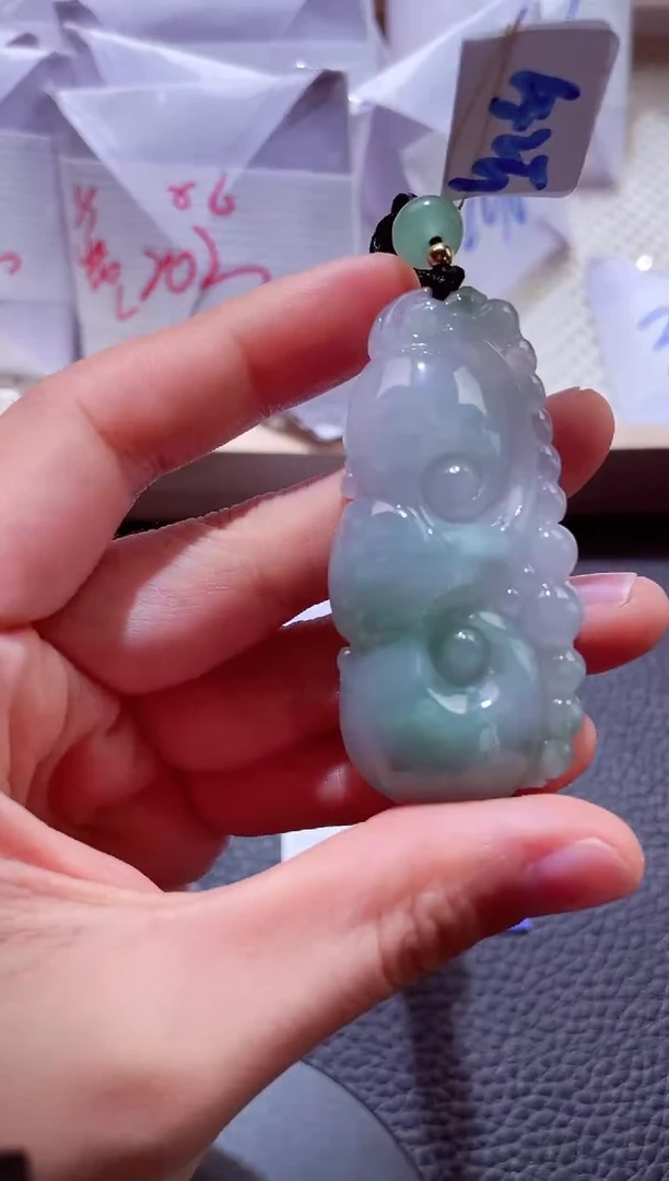 颈饰未镶嵌翡翠00009511