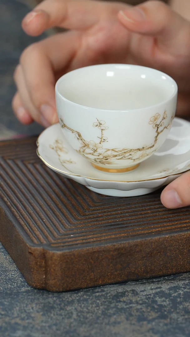 【梅花-小杯+杯垫】【12西泠礼盒】