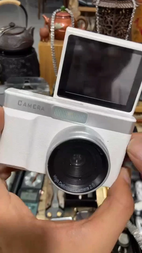 瓷片闪购商品  如图所示