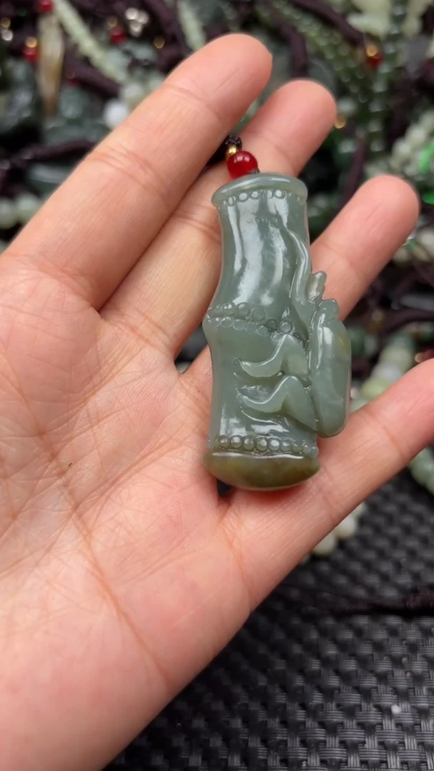 【闪购商品】和田玉颈饰未镶嵌.