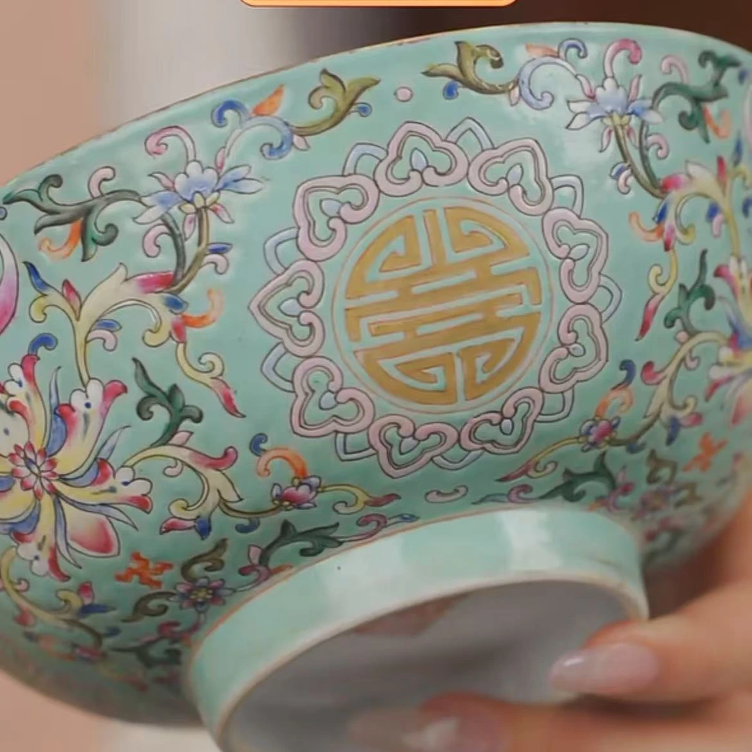 国呈拍卖古董瓷器