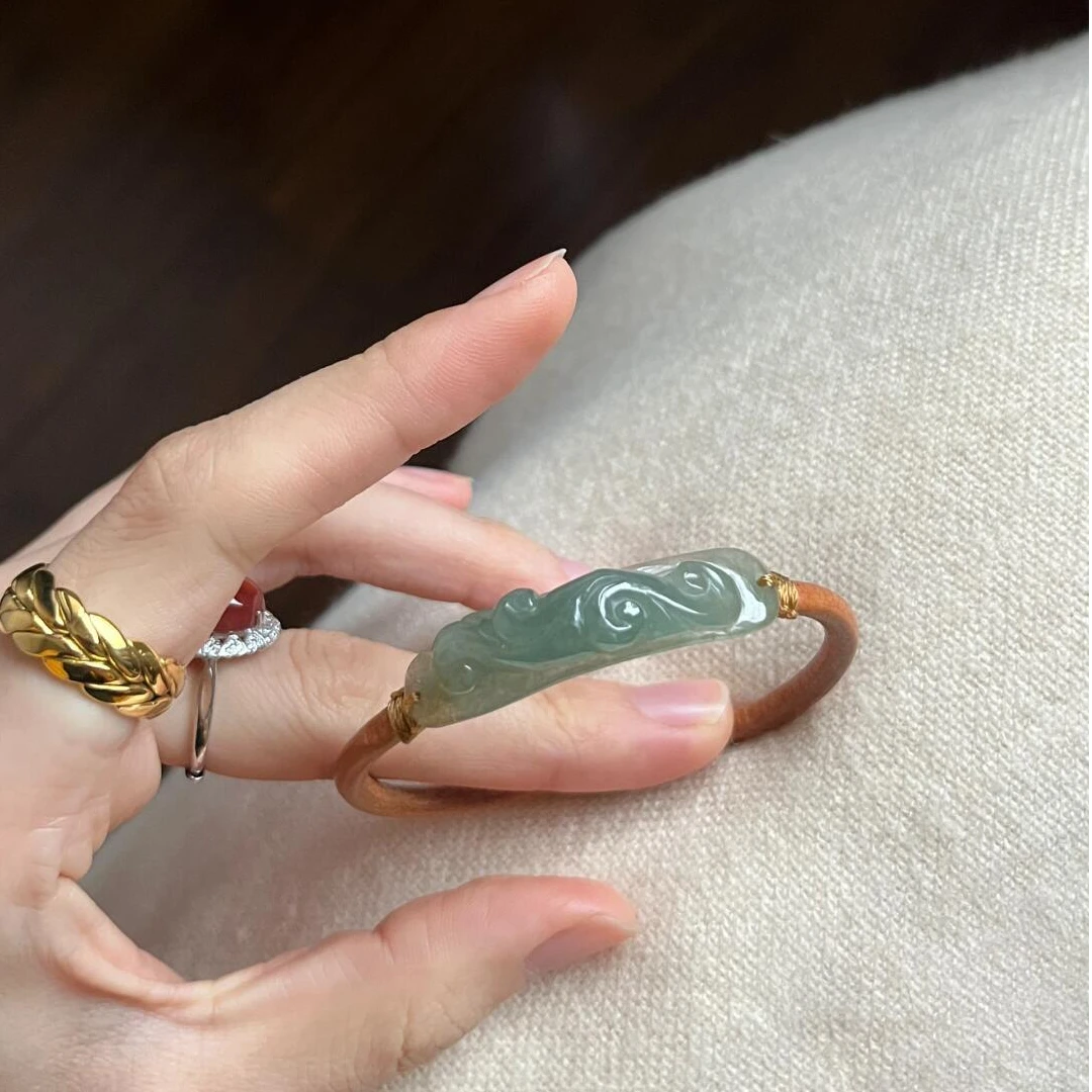 非金属树脂手链 手链女小众设计轻奢高级感显白高颜值精致百搭