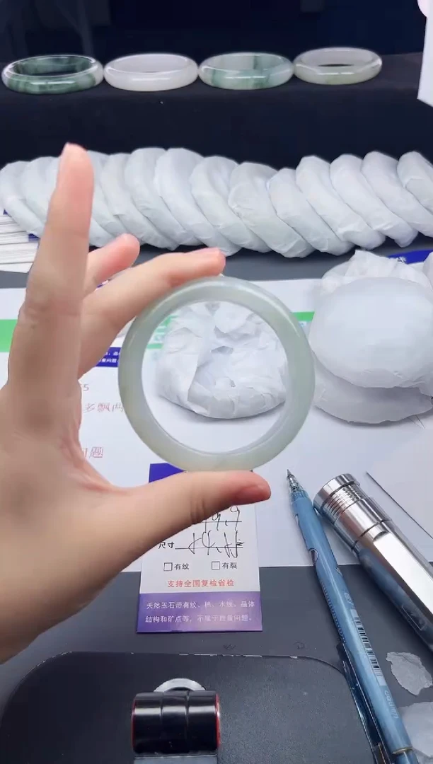 石英质玉手镯未镶嵌306-54/55