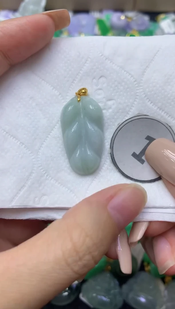 颈饰未镶嵌翡翠天然缅甸翡翠A货