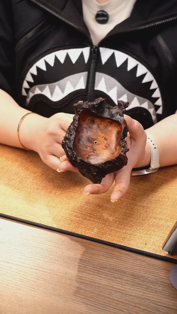 52号云小屋紫柚木香插