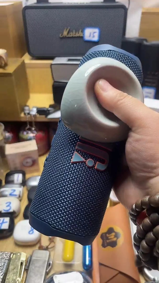 瓷片闪购商品 如图所示