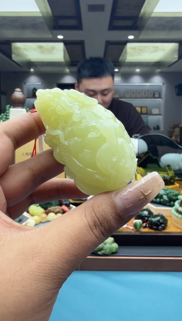 未镶嵌和田玉把件hk