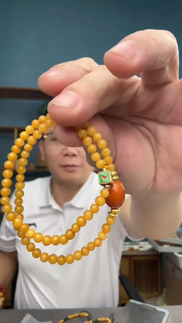 裸石琥珀未镶嵌56（有瑕介意勿拍）
