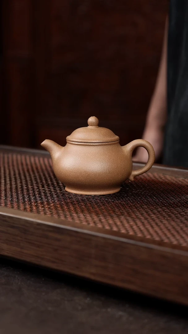 茶壶紫砂芝麻绿潘壶