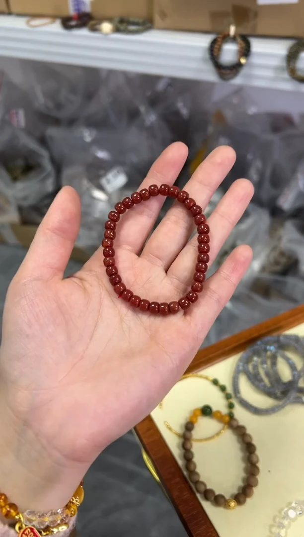 【闪购商品】玛瑙/玉髓手链未镶嵌满肉柿子红小桶珠手链[3291]