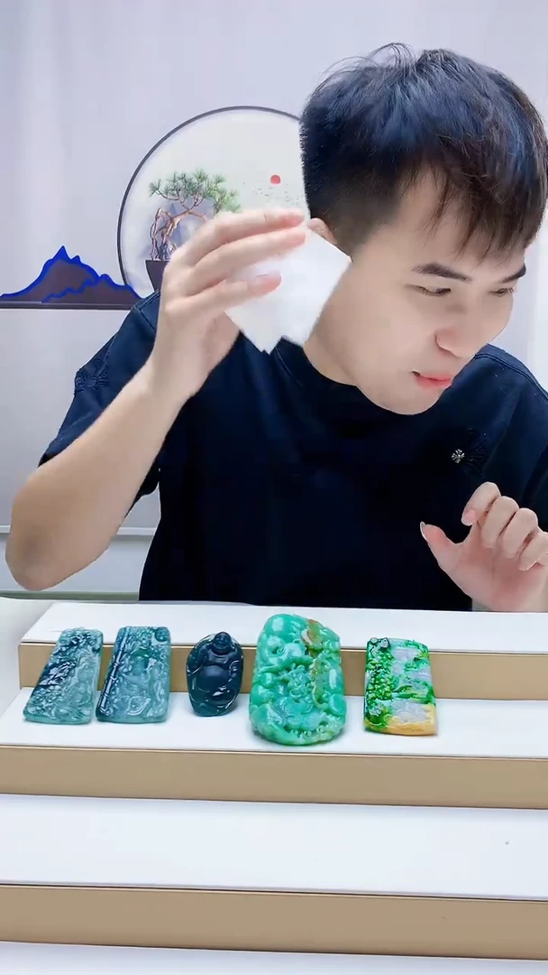 未镶嵌定制翡翠火*火4868zm-毛货挂件