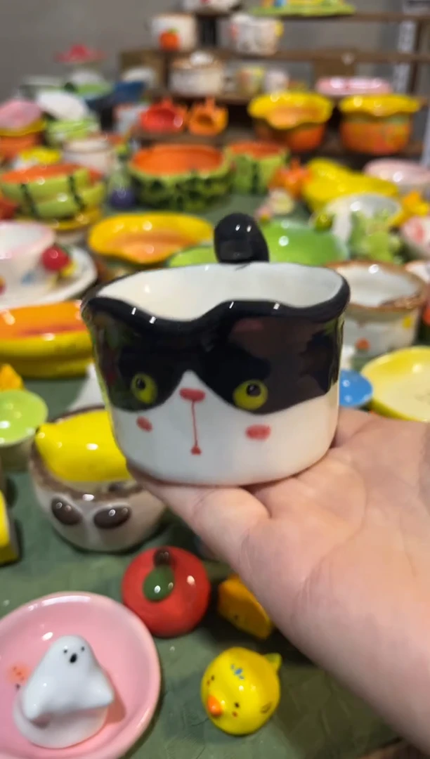 57手绘釉下彩微瑕陶瓷